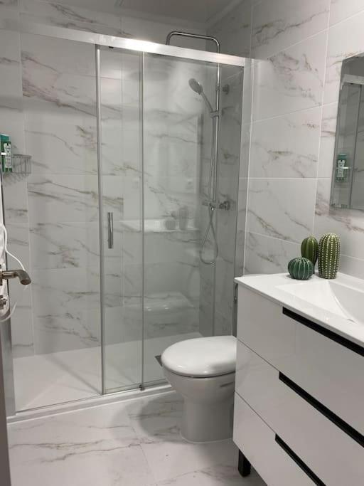 Tu Hogar Temporal En Con Excelente Ubicacion Apartamento